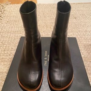 Beautiful Rag and Bone black leather boots